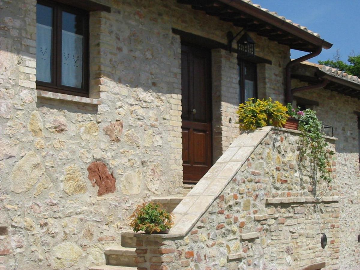 Girasole - Agriturismo Fogliani Giano dell'Umbria Экстерьер фото
